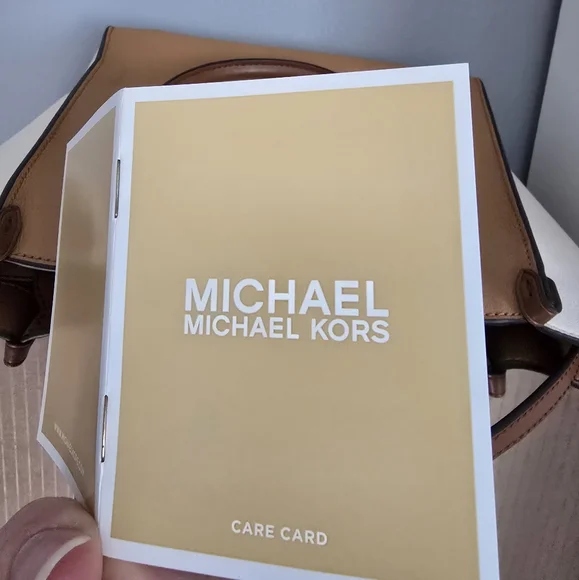 Michael Kors KRIS Leather Crossbody Satchel Bag NEW NWT - Picture 6 of 15